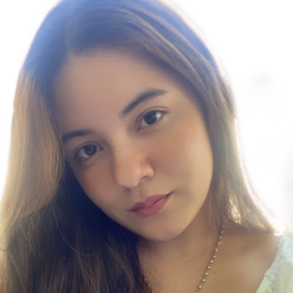 Meet your Posher, Daniela fernanda - Picture 1 of 1